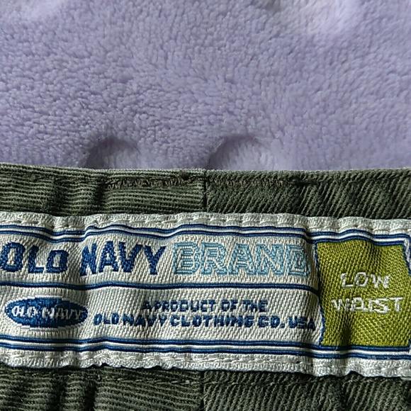 OLD NAVY PANTS. - Picture 5 of 7